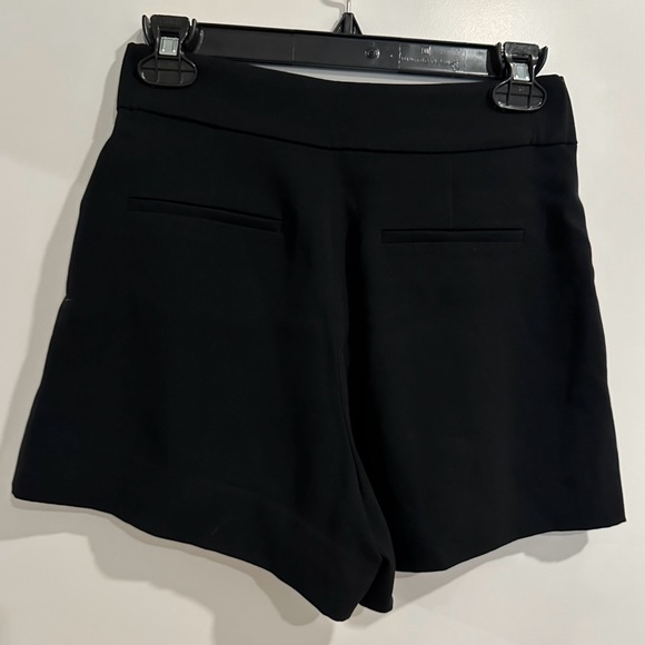 Aritzia Babaton Hikaru Skort (Black) - Picture 3 of 8